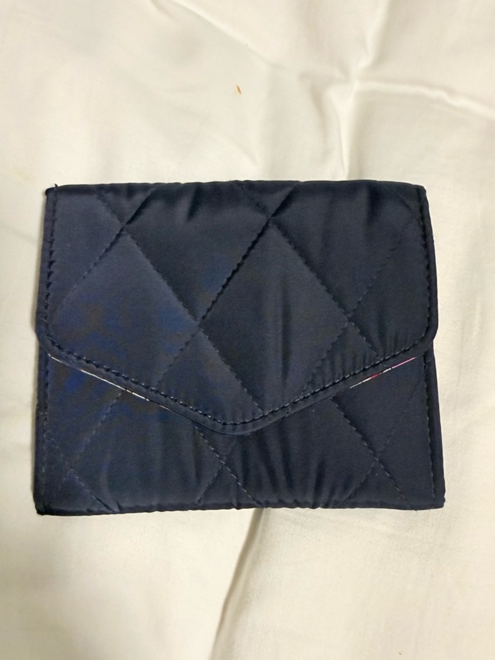 Vera Bradley Trifold Quilted Compact Navy Women's Wallet! NWOT